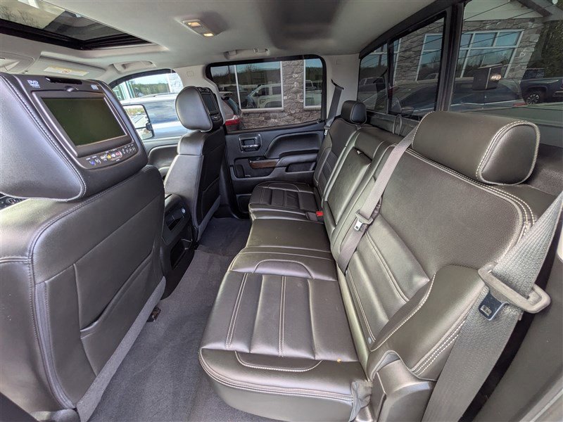 Used 2019 GMC Sierra 3500 Denali AWD/4WD image 19