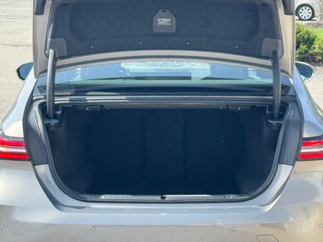 Certified 2026 BMW 530i xDrive image 33