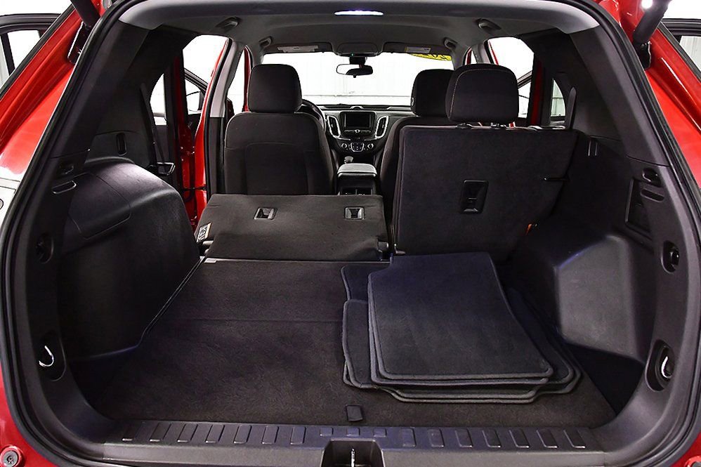 Used 2023 Chevrolet Equinox LT image 29