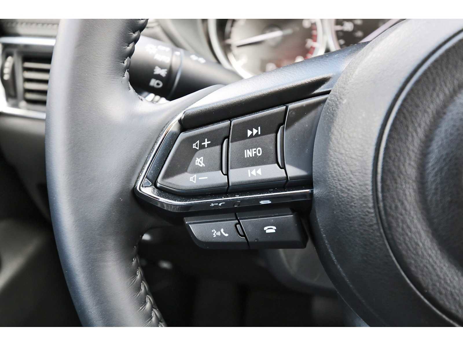 Certified 2025 MAZDA CX-5 AWD 2.5 S w/ Preferred Package image 15