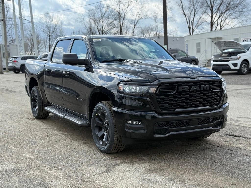 New 2026 RAM 1500 Express AWD/4WD image 4