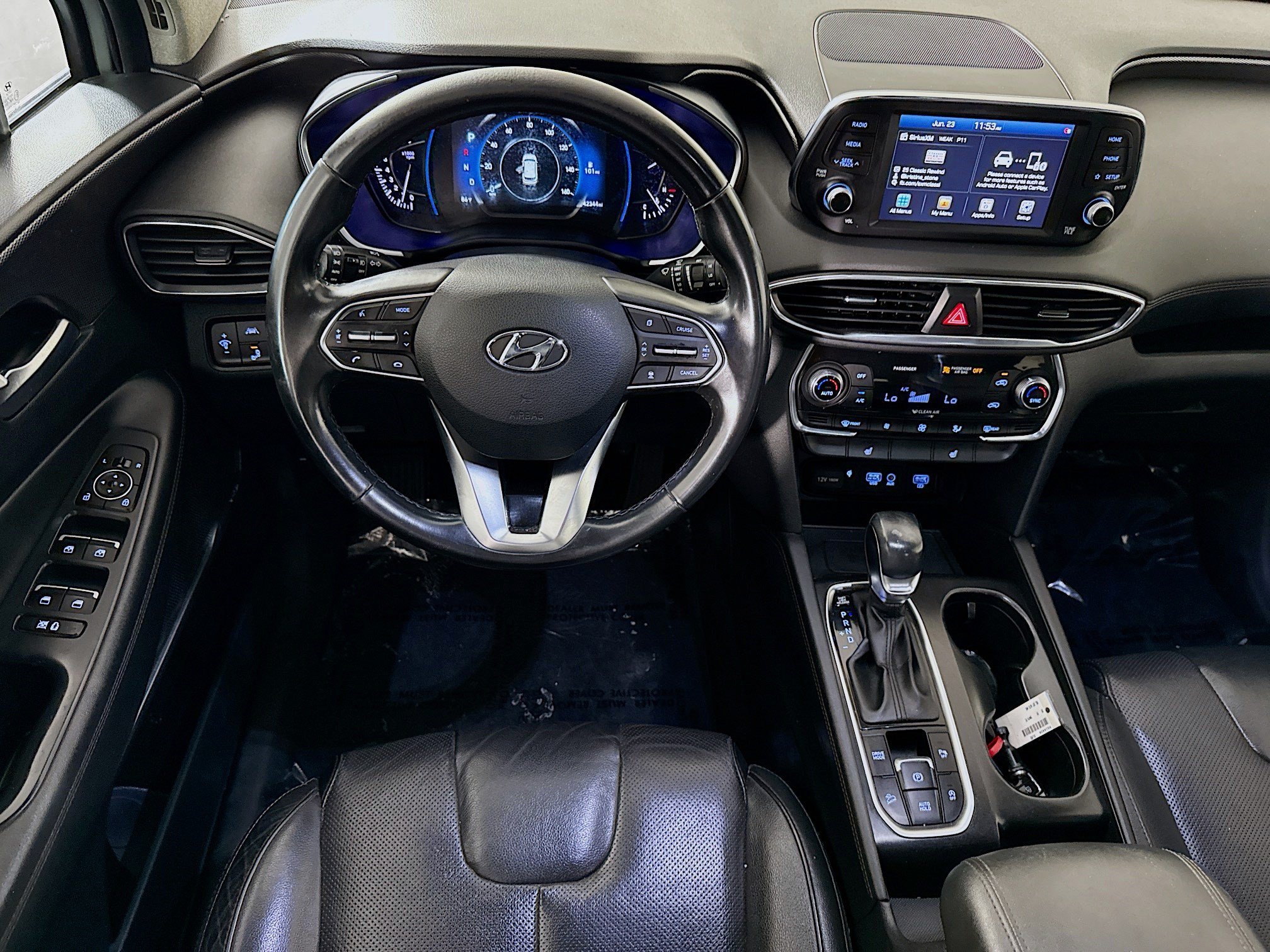 Used 2020 Hyundai Santa Fe SEL AWD/4WD image 17