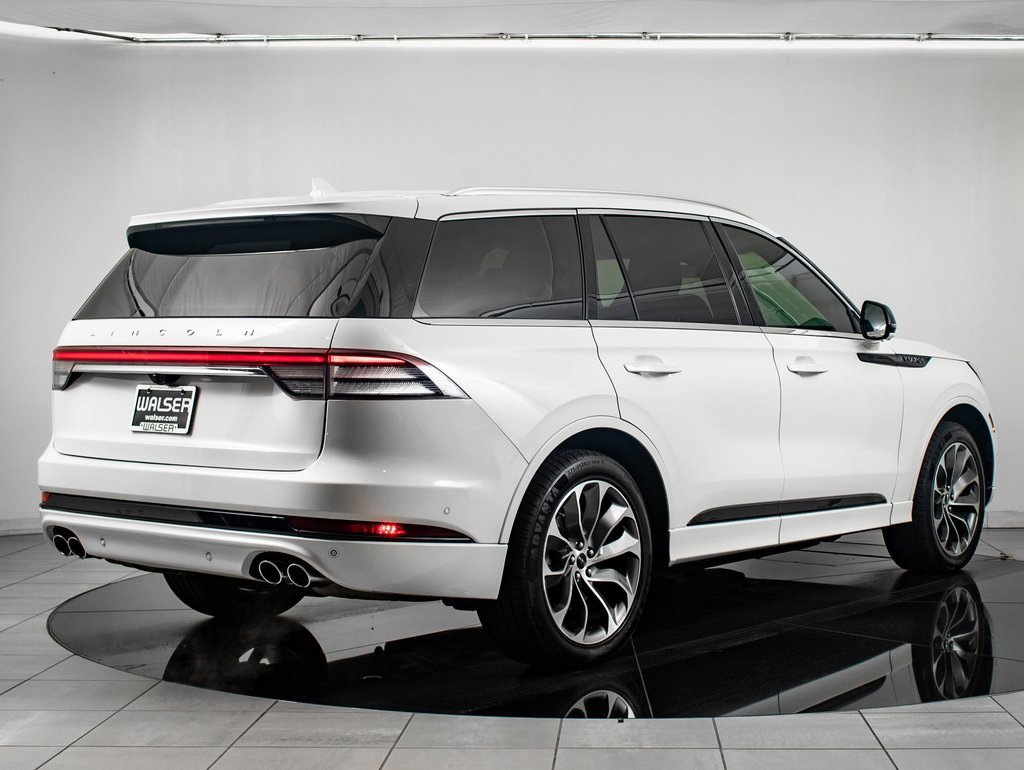Used 2022 Lincoln Aviator Grand Touring w/ Equipment Group 301A image 10