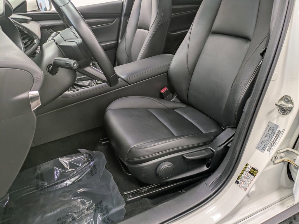 Used 2019 MAZDA MAZDA3 AWD Sedan w/ Select Package image 10