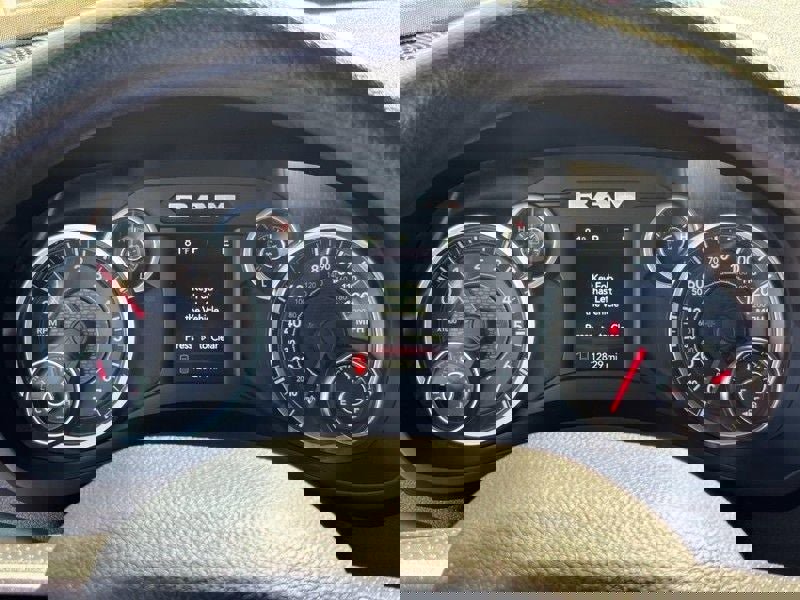 Used 2022 RAM 2500 Tradesman image 15