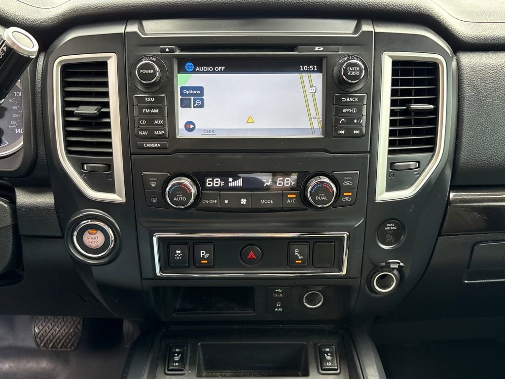 Used 2018 Nissan Titan SV w/ SV Convenience Package image 24