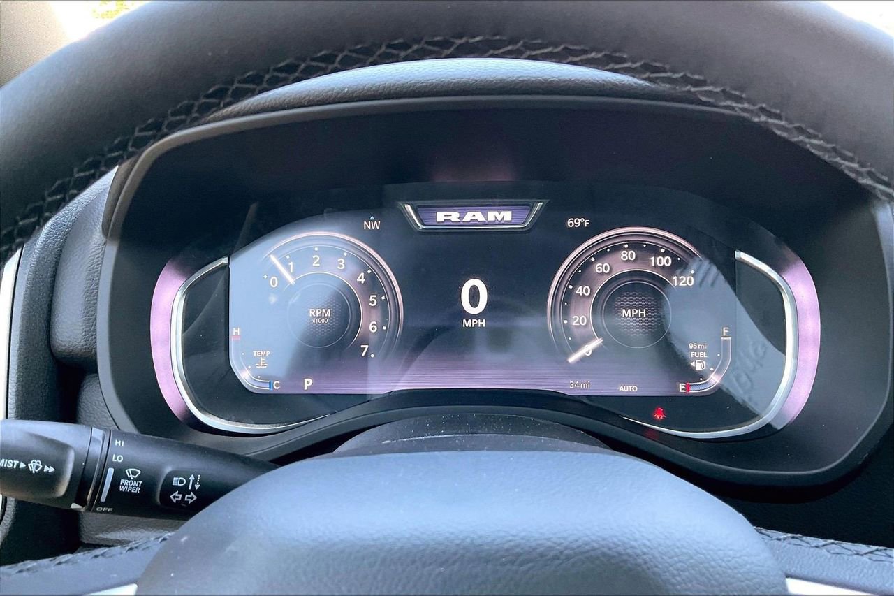 New 2026 RAM 1500 Big Horn AWD/4WD image 12