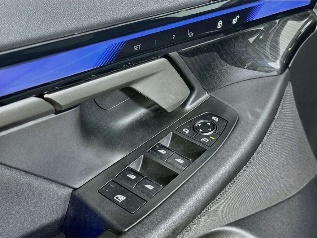 Used 2024 BMW i5 M60 w/ Premium Package AWD/4WD image 18