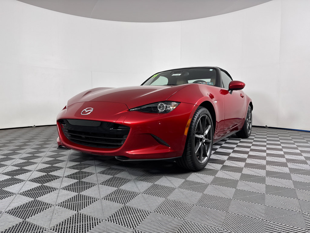 Used 2016 MAZDA MX-5 Miata Grand Touring RWD image 18