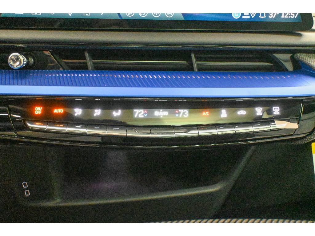 New 2026 Cadillac Optiq V w/ Carbon Fiber Package image 43