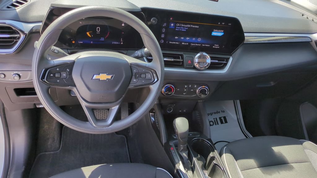 Used 2025 Chevrolet TrailBlazer LS w/ LS Convenience Package image 15