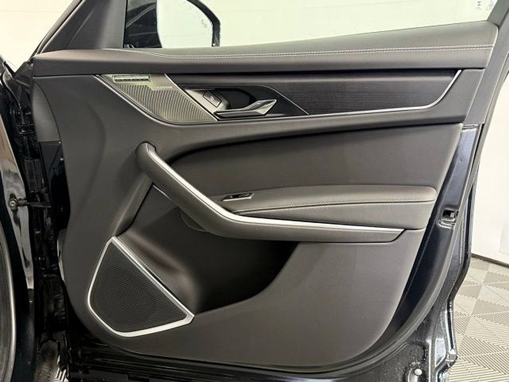 New 2026 Jaguar F-PACE R-Dynamic S AWD/4WD image 18