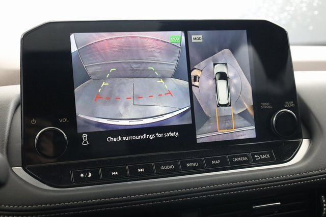 Used 2023 Nissan Rogue Platinum w/ Platinum Premium Package image 20