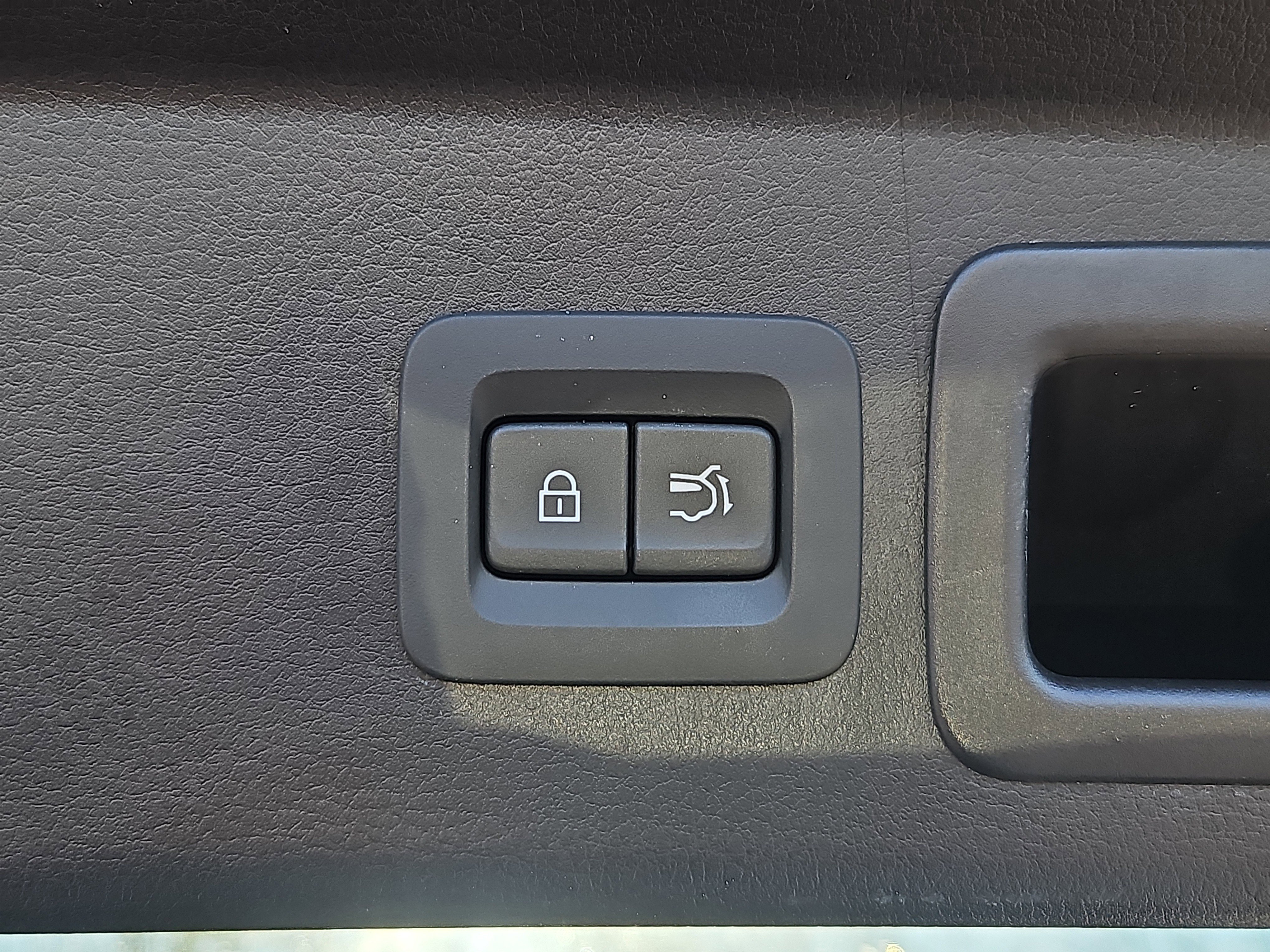 Certified 2025 MAZDA CX-30 2.5 Turbo w/ Premium Plus Pkg image 15