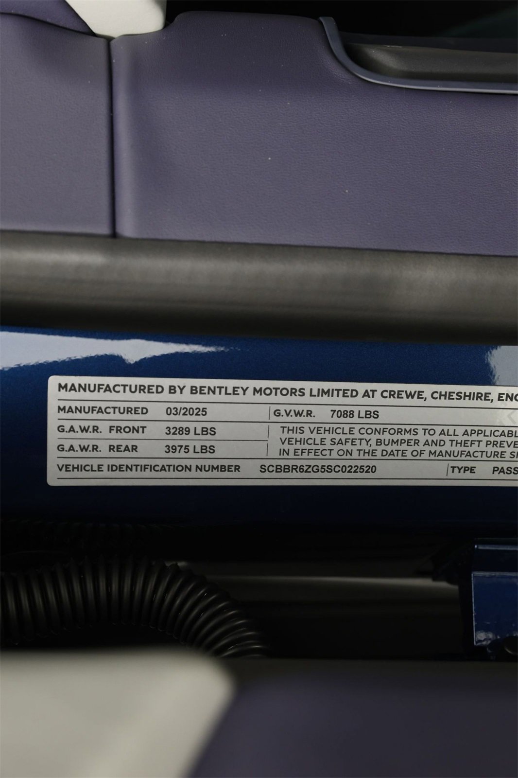 New 2025 Bentley Flying Spur Plug-In Hybrid image 38