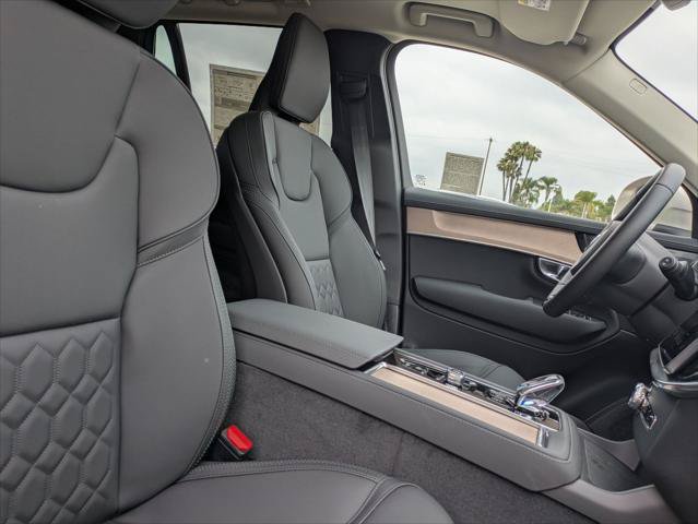 New 2026 Volvo XC90 T8 Plus w/ Protection Package AWD/4WD image 14