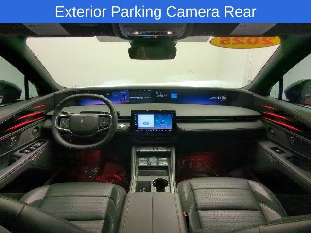 Used 2025 Lincoln Nautilus Reserve w/ Jet Appearance Package image 19