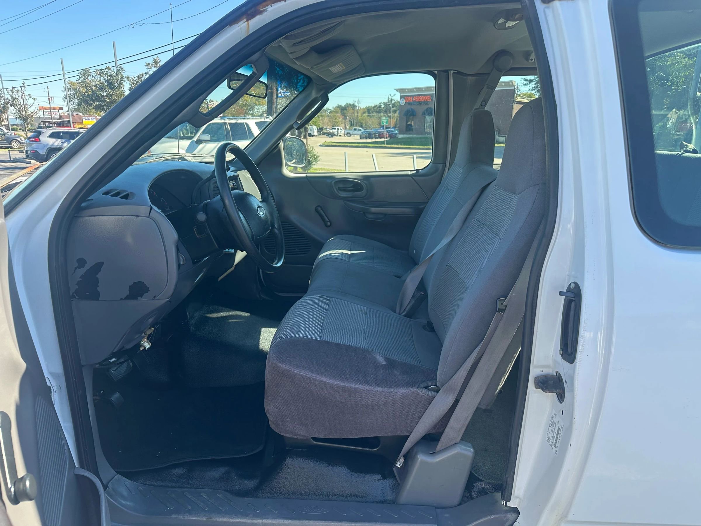 Used 2003 Ford F150 XL RWD image 11