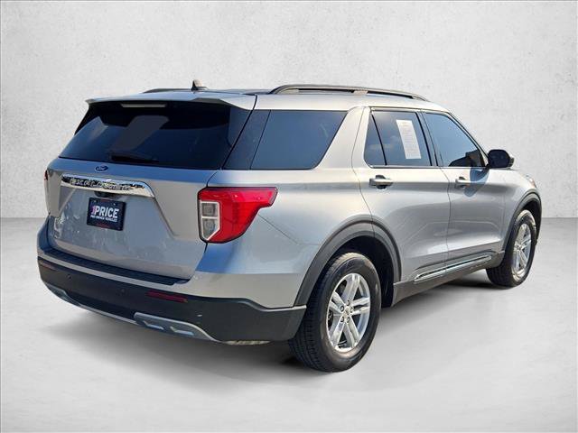 Used 2024 Ford Explorer XLT w/ Equipment Group 202A RWD image 5