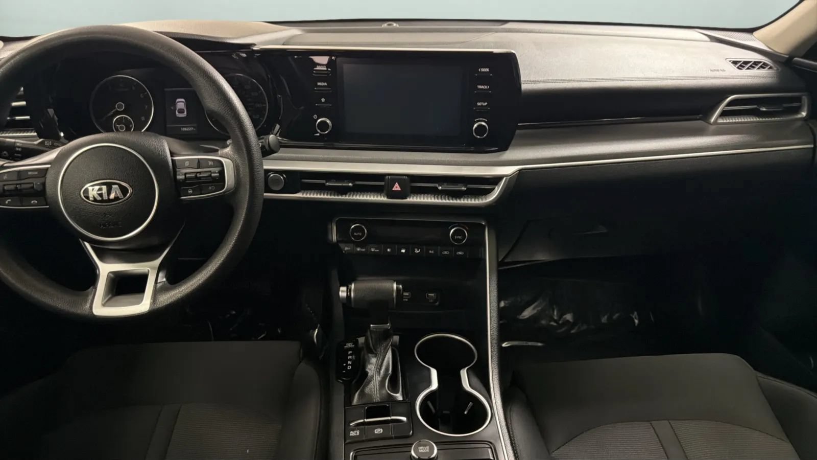 Used 2021 Kia K5 LXS FWD image 17
