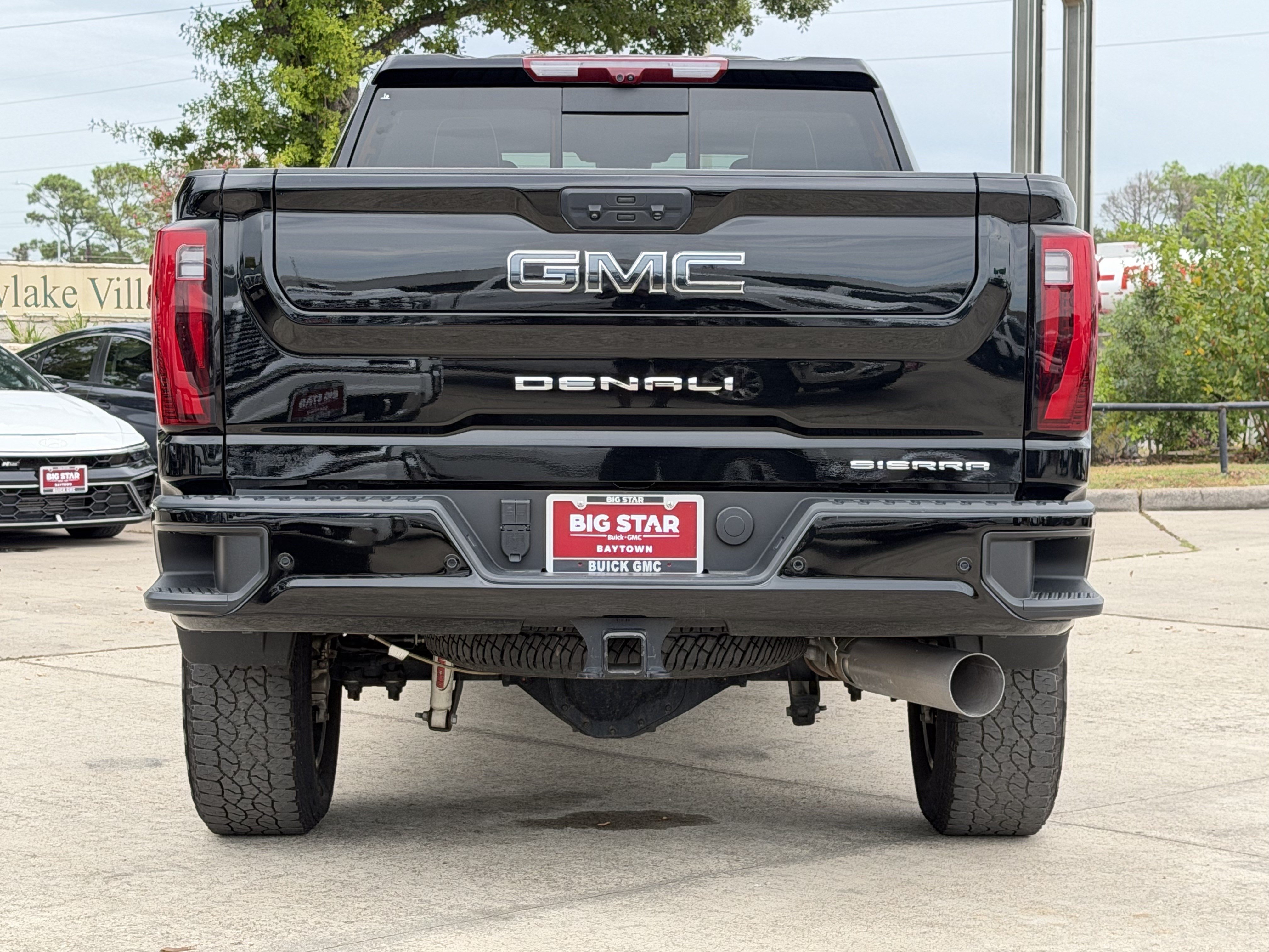 Used 2025 GMC Sierra 2500 Denali Ultimate w/ Max Trailering Package AWD/4WD image 7
