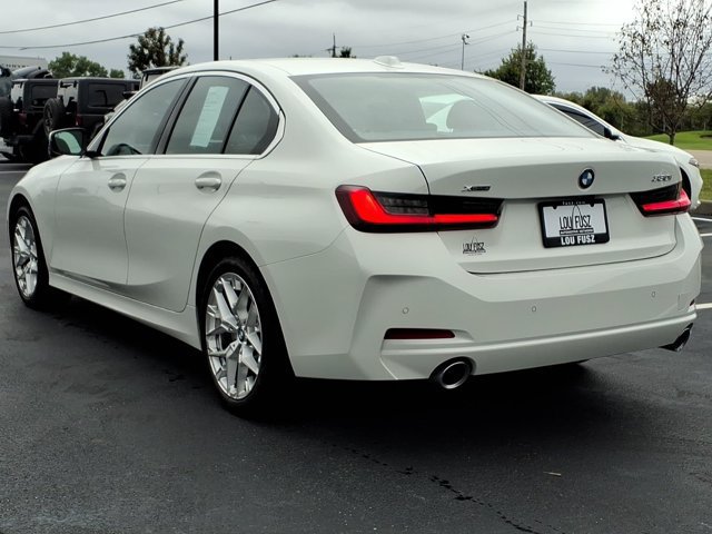 Used 2025 BMW 330i xDrive Sedan AWD/4WD image 5