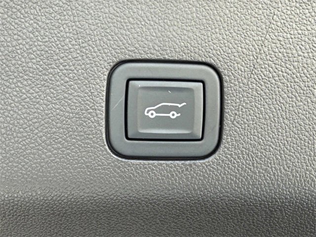 Used 2024 Cadillac Escalade Sport w/ LPO, ONYX Package image 15