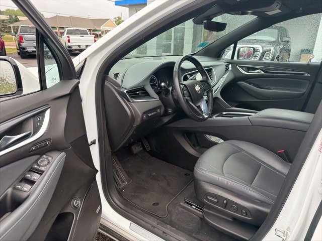 Used 2024 Buick Enclave Premium image 26