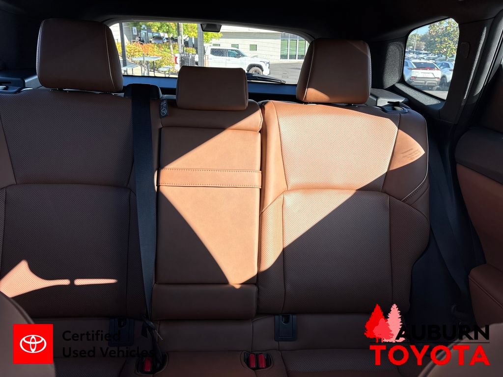 Certified 2025 Toyota Crown Signia w/ Advanced Technology Package AWD/4WD image 23