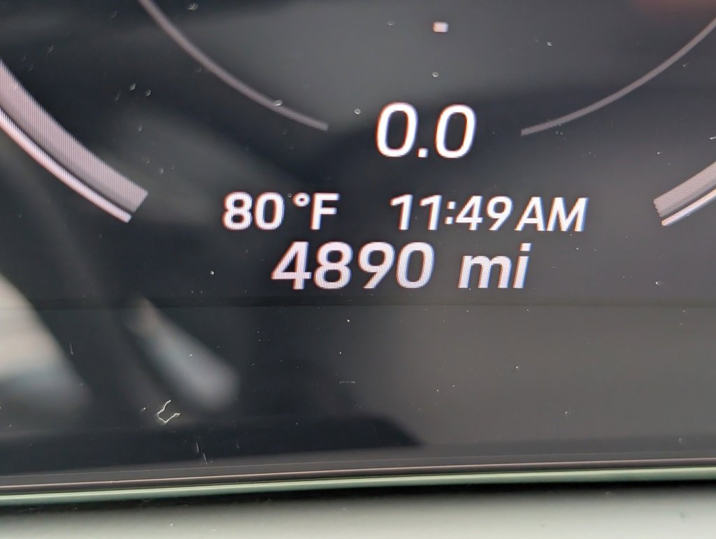 Certified 2025 Porsche Cayenne Coupe image 25