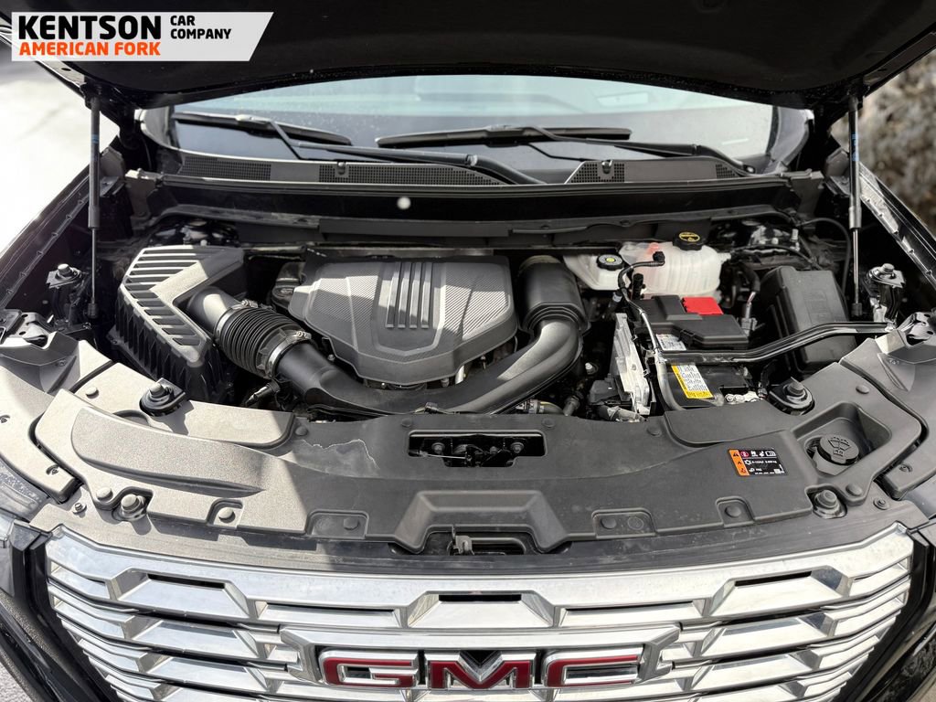 Used 2024 GMC Acadia Denali w/ Super Cruise Package image 16