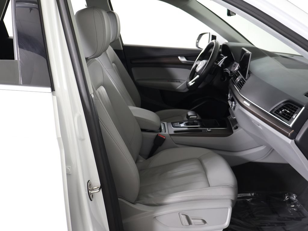 Used 2022 Audi Q5 2.0T Premium AWD/4WD image 34