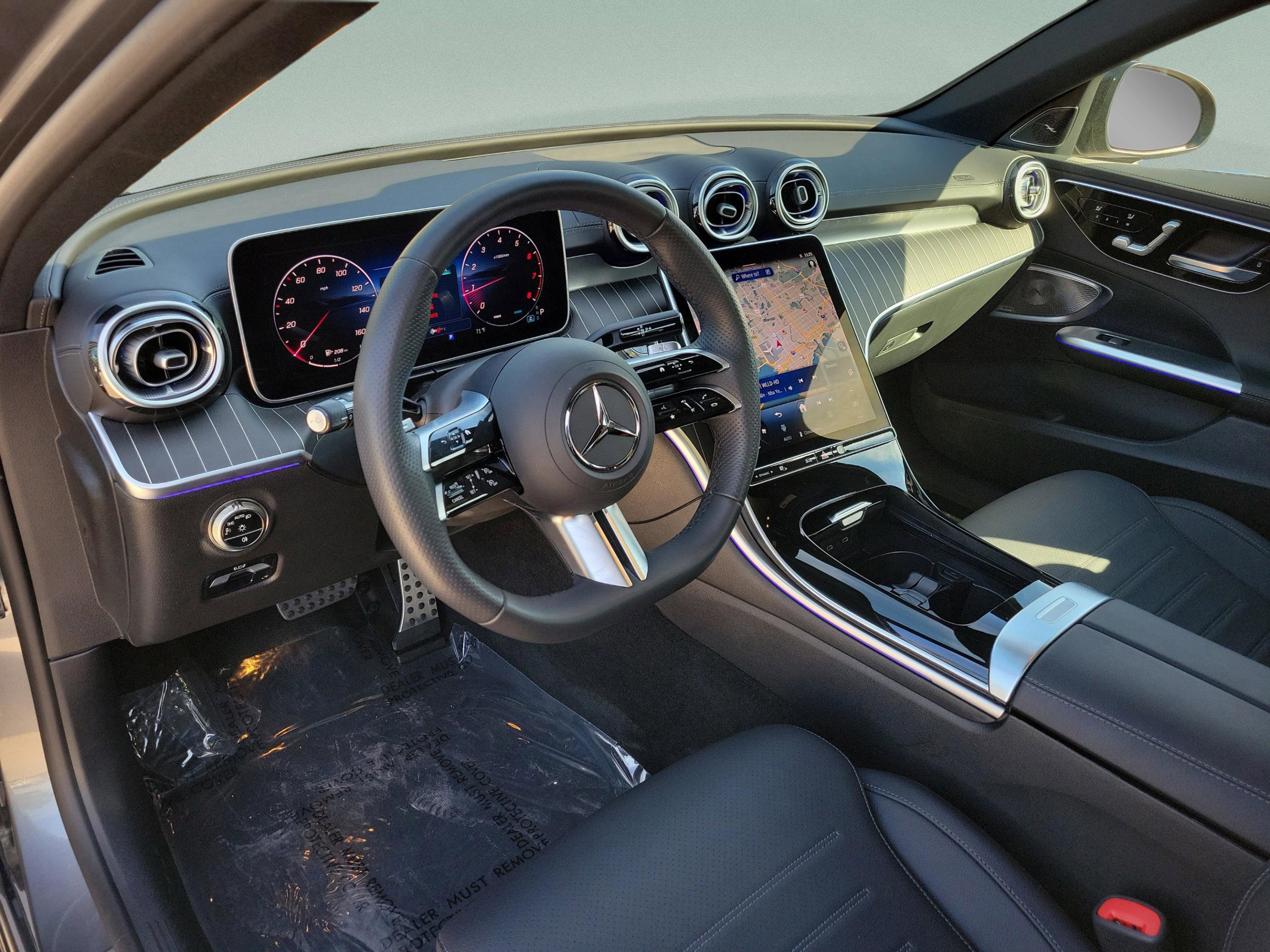 Used 2025 Mercedes-Benz C 300 Sedan image 14