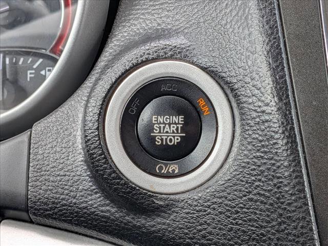 Used 2017 Dodge Journey SE w/ Flexible Seating Group image 14
