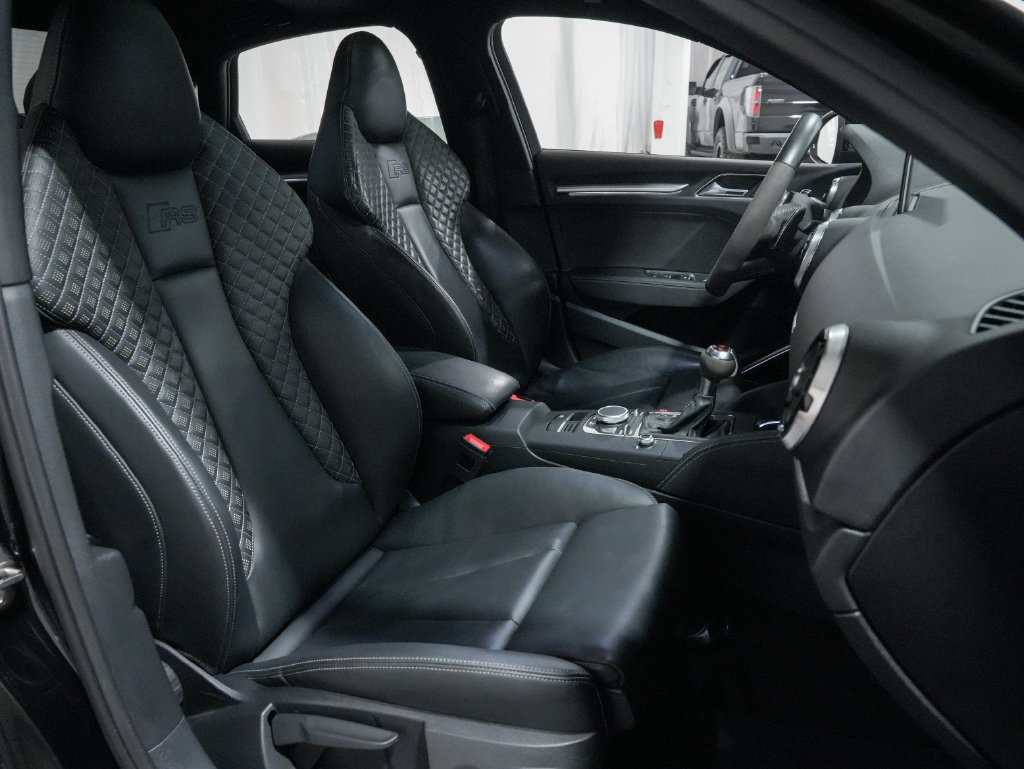 Used 2019 Audi RS 3 AWD/4WD image 22