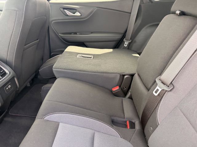 Used 2023 Chevrolet Blazer LT FWD image 19