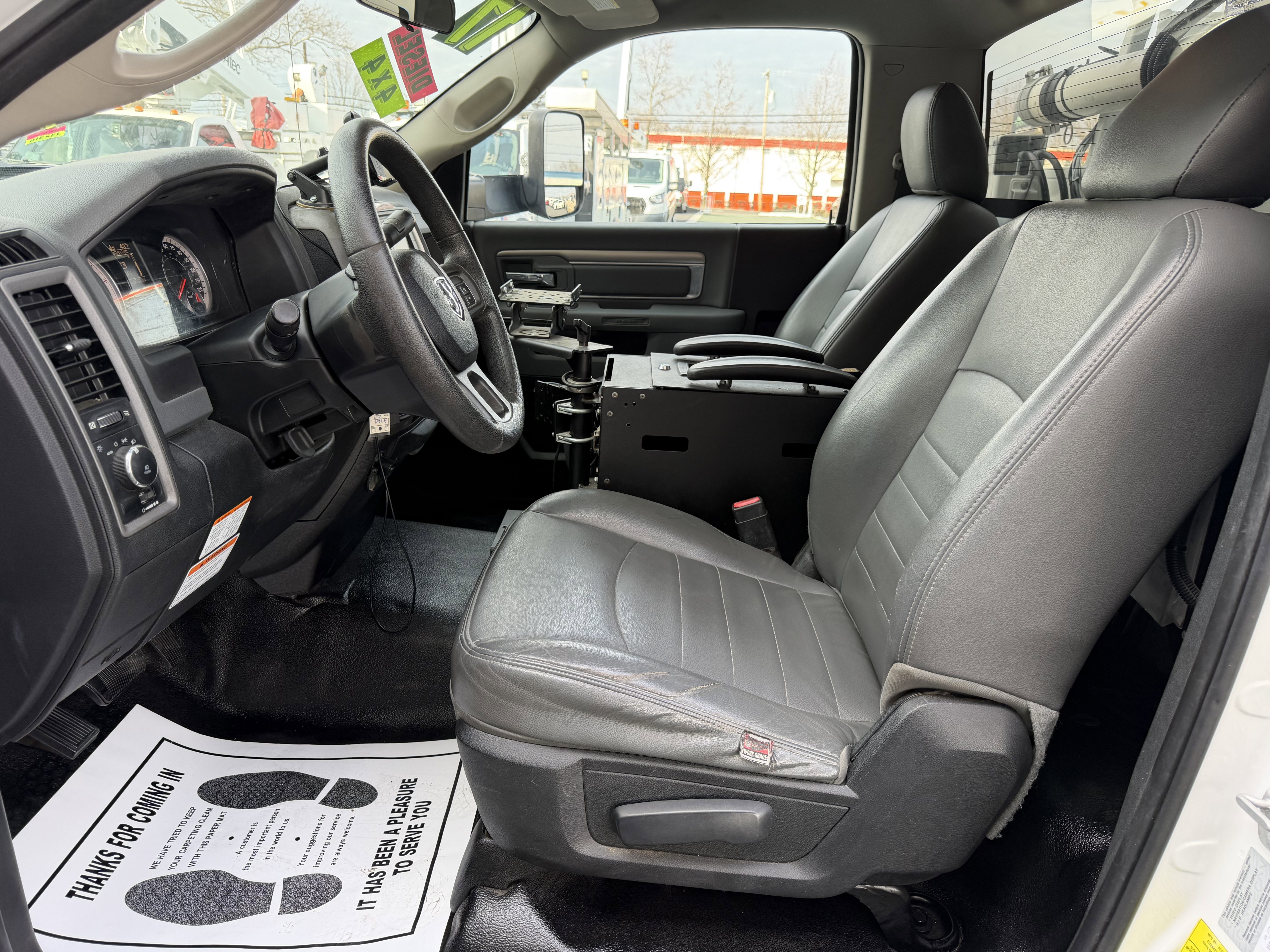 Used 2017 RAM 5500 Tradesman w/ Power & Remote Entry Group image 20