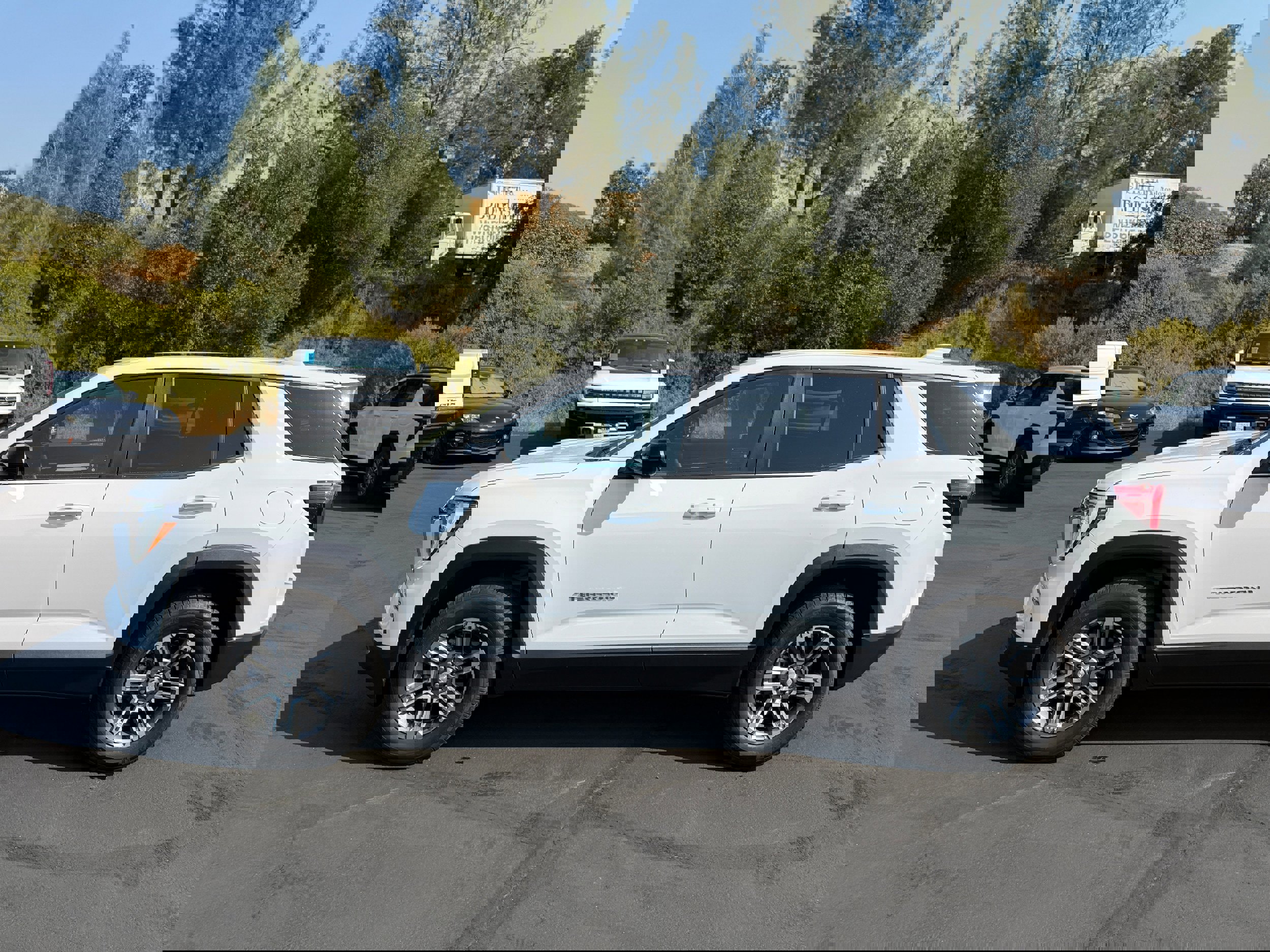 Used 2025 GMC Terrain Elevation w/ Technology Package II