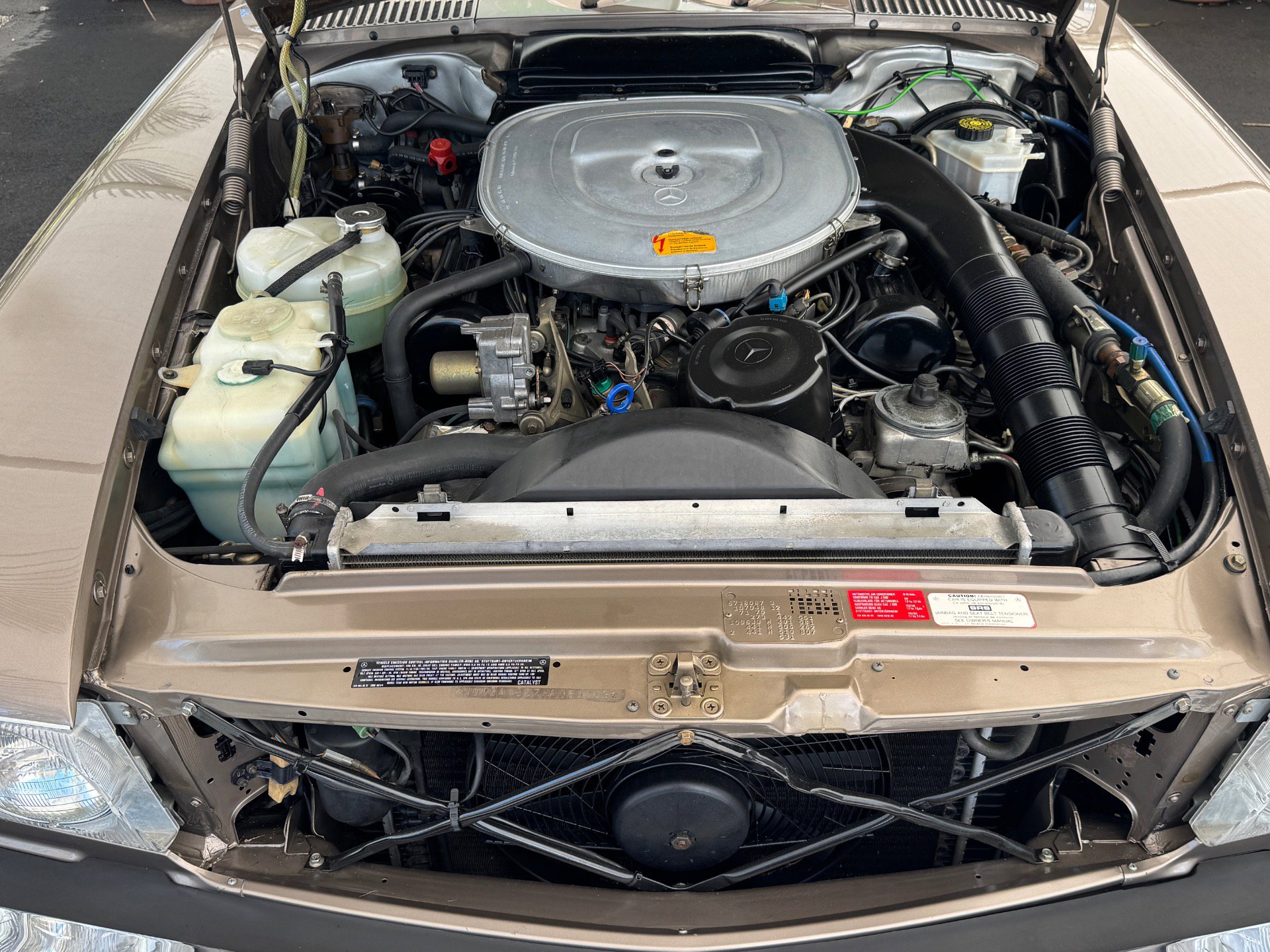 Used 1987 Mercedes-Benz 560 SL image 22