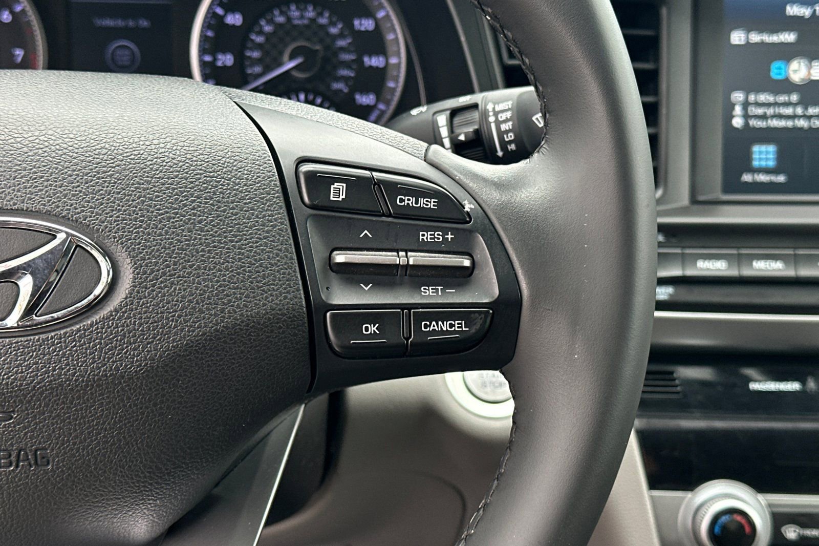Used 2020 Hyundai Elantra Value Edition FWD image 30