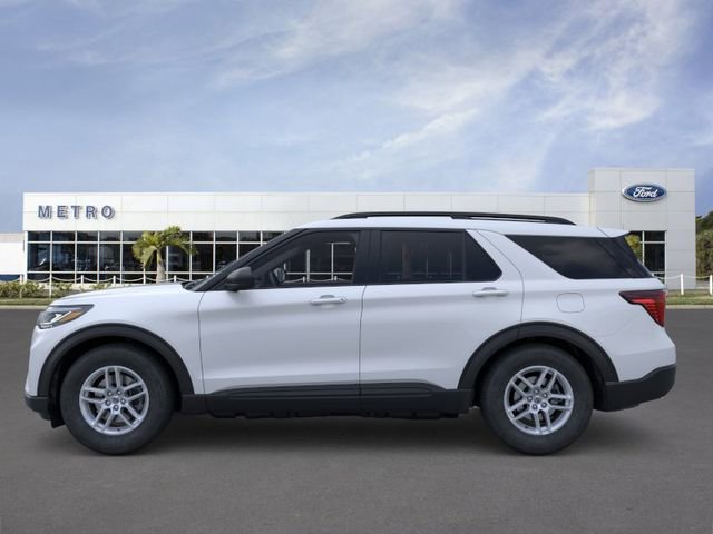 New 2026 Ford Explorer Active RWD image 3