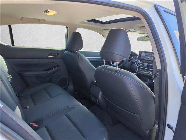 Used 2025 Nissan Altima 2.5 SR w/ SR Premium Package FWD image 19