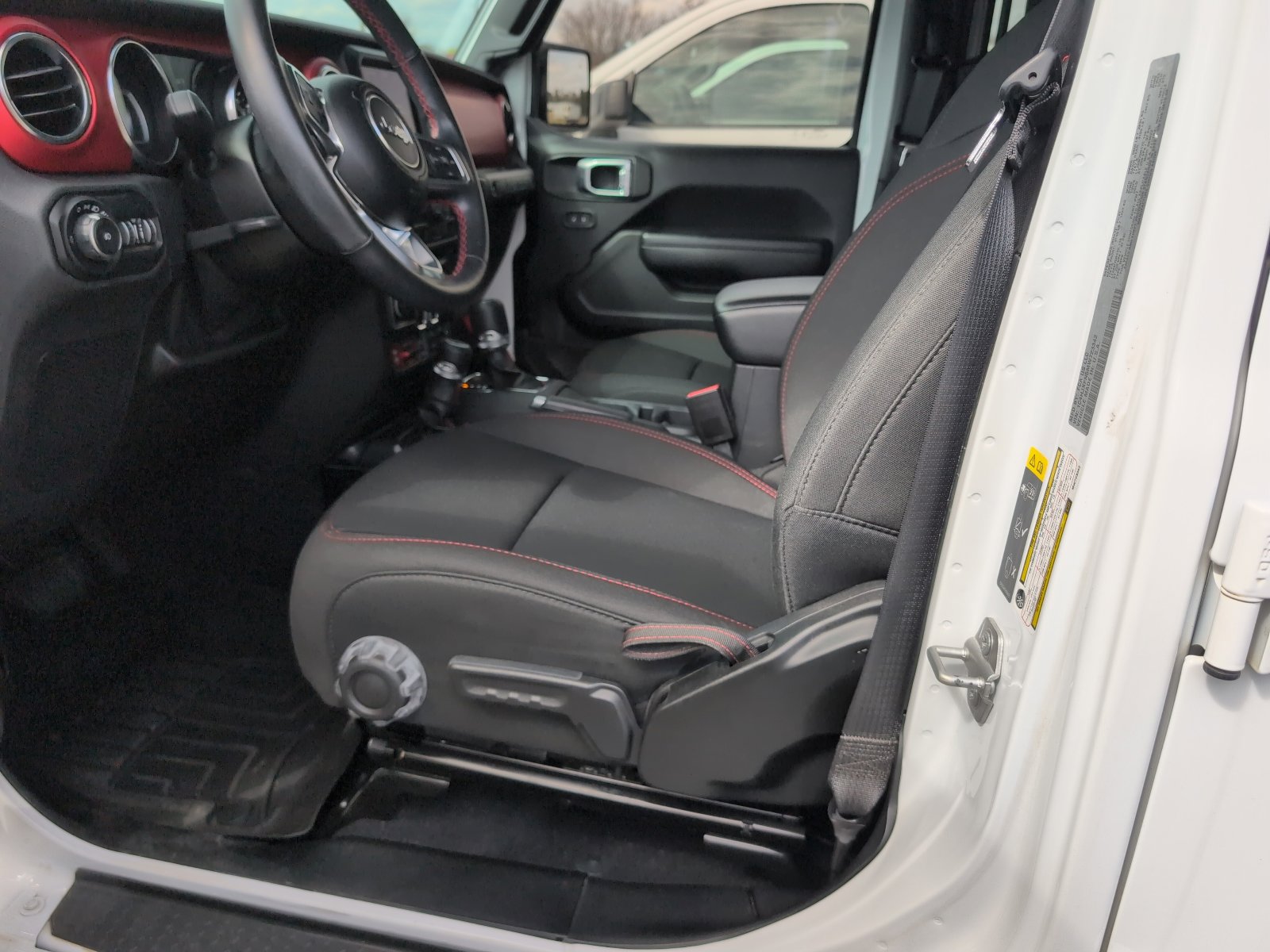 Used 2021 Jeep Wrangler Unlimited Rubicon image 11