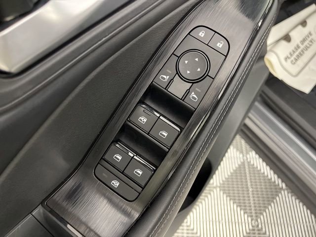 Used 2023 Nissan Rogue SV w/ SV Premium B Package image 32