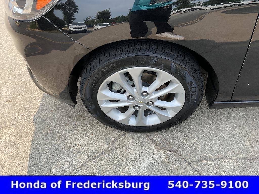 Used 2019 Chevrolet Spark LT FWD image 10
