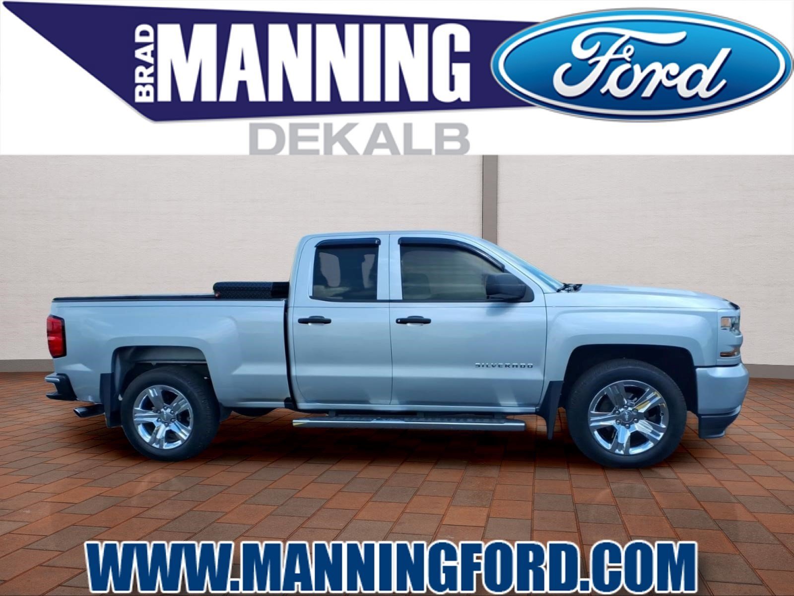 Used 2017 Chevrolet Silverado 1500 Custom w/ Trailering Package RWD image 1