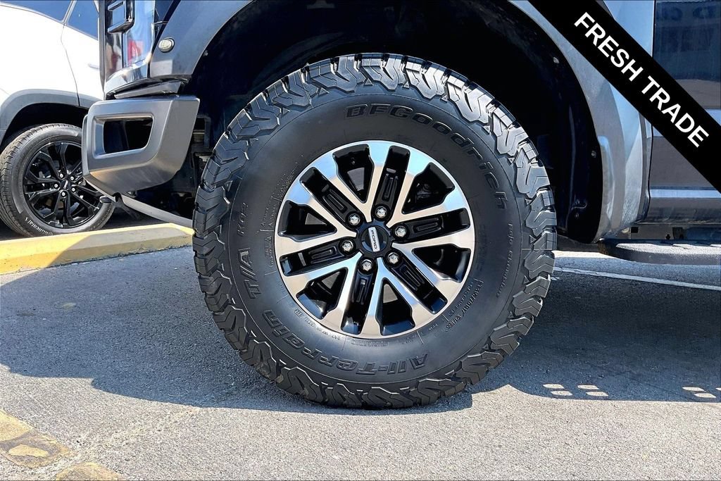 Used 2019 Ford F150 Raptor w/ Equipment Group 802A Luxury AWD/4WD image 32