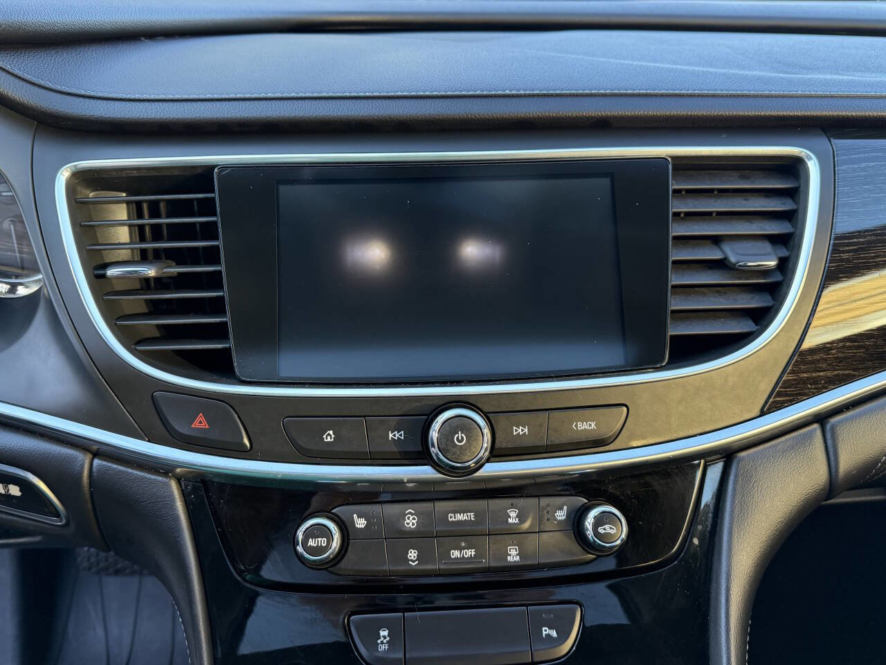 Used 2019 Buick LaCrosse Essence image 53