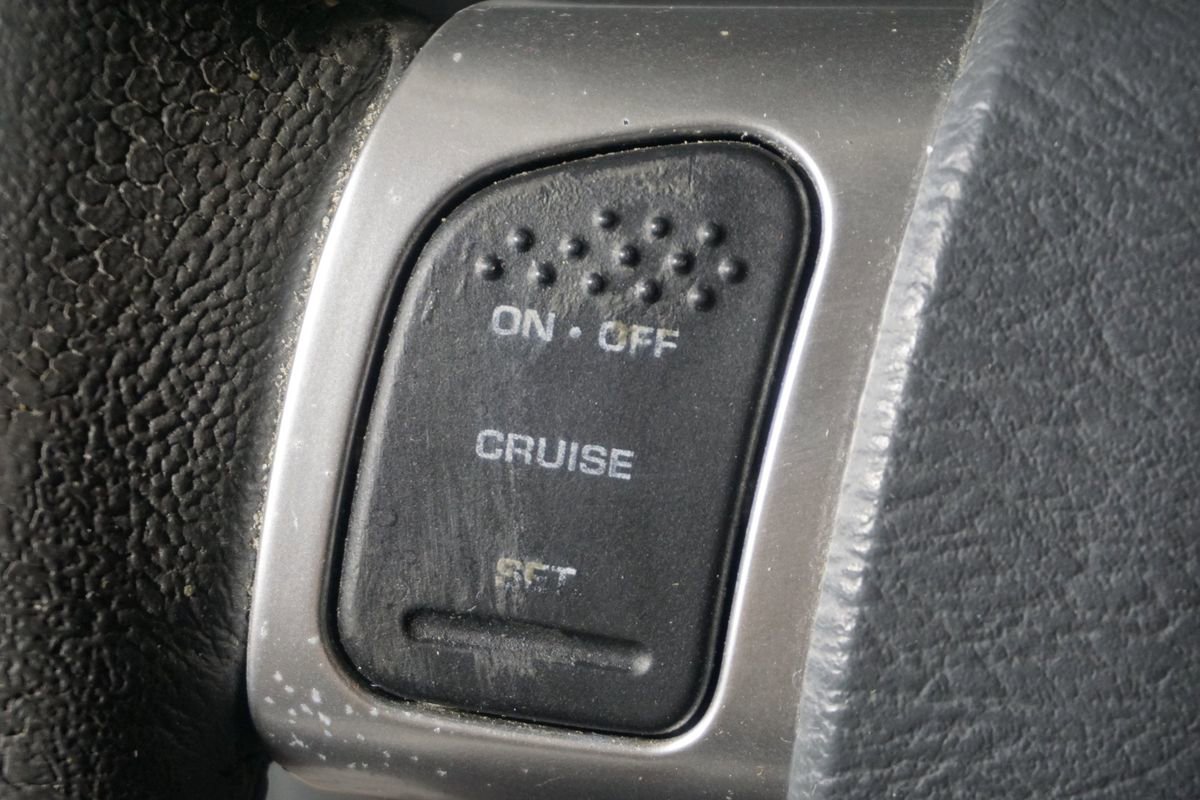 Used 2007 Jeep Liberty Limited AWD/4WD image 12