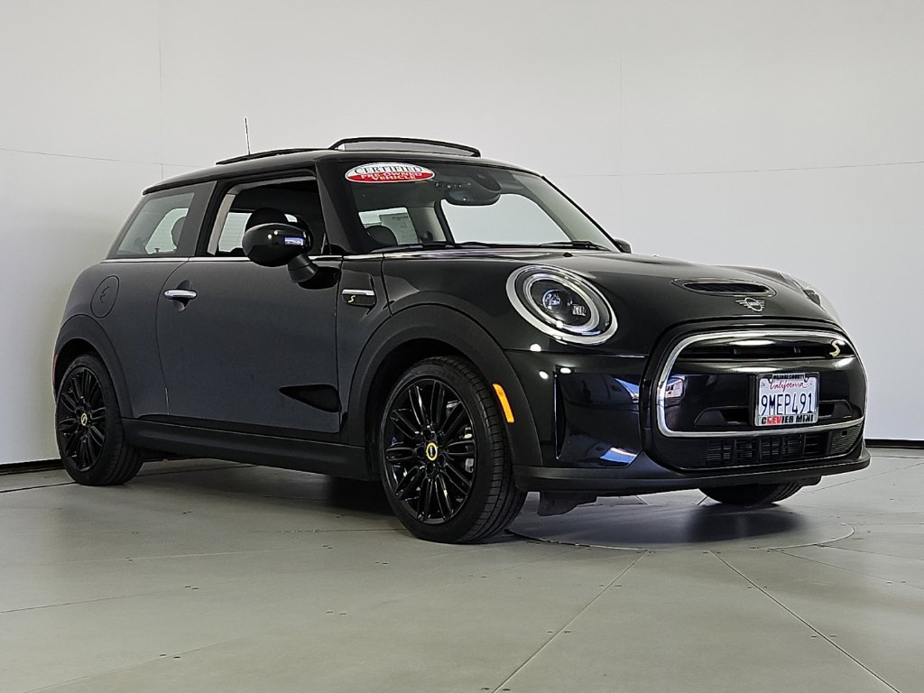 Used 2024 MINI Cooper SE FWD image 4